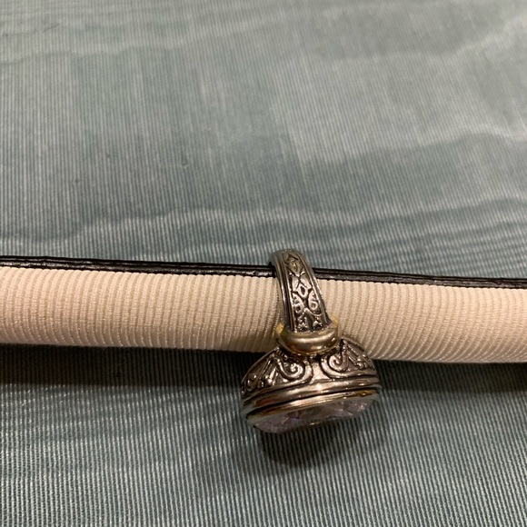 Lia Sophia Silver Ring - Picture 2 of 6